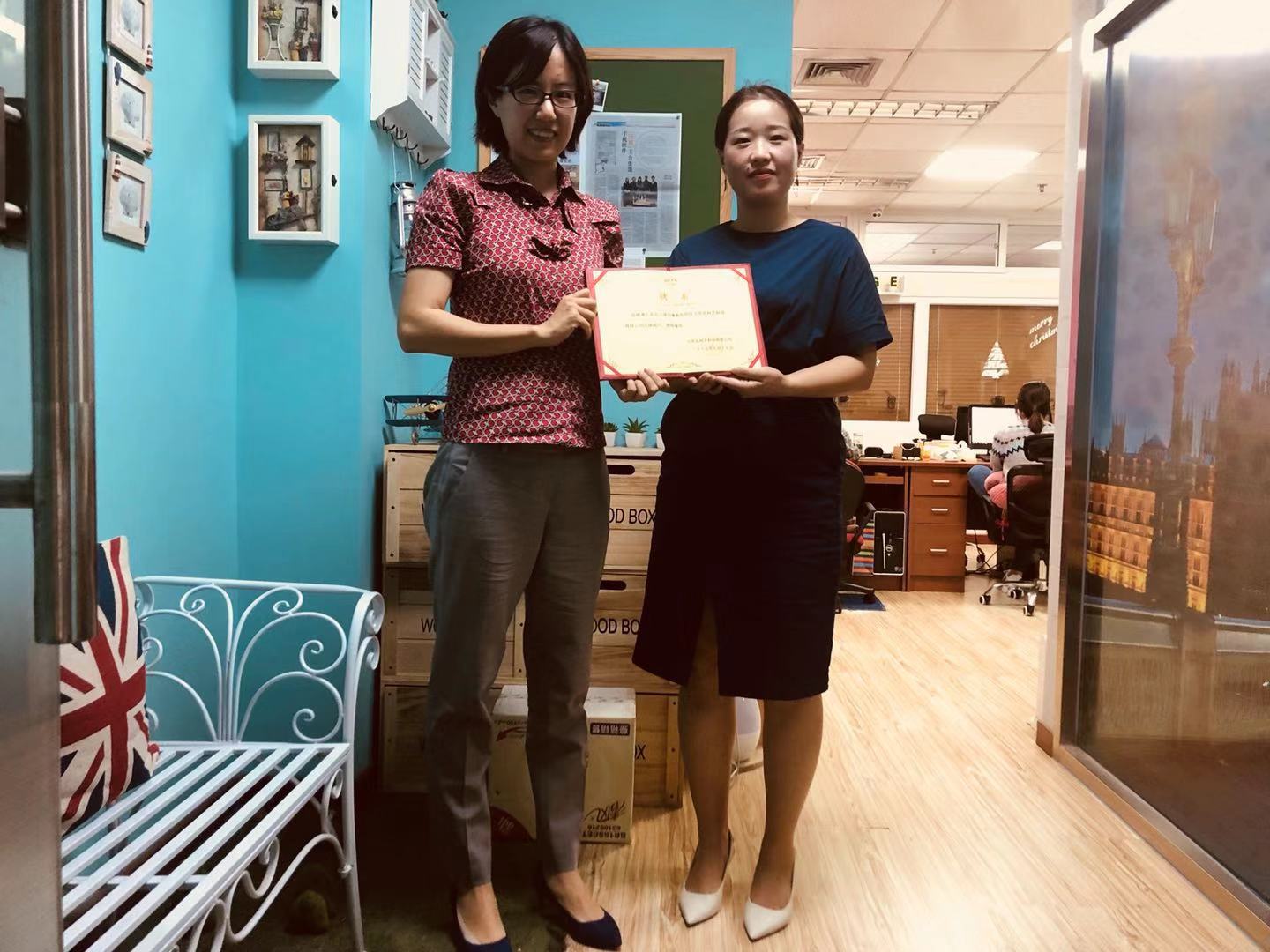 北京品科藝科技有限公司與北京浩云律師事務所續(xù)簽企業(yè)法律顧問協(xié)議